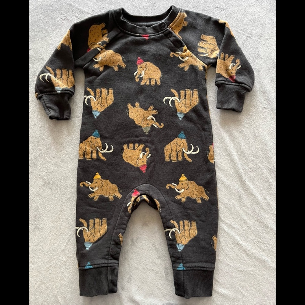 Hanna Andersson cozy critters romper size 18-24 months/80